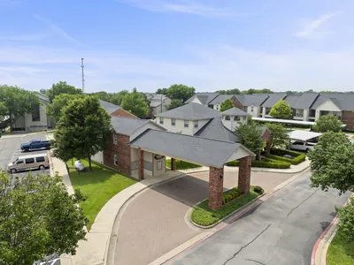Turtle Creek Village photo